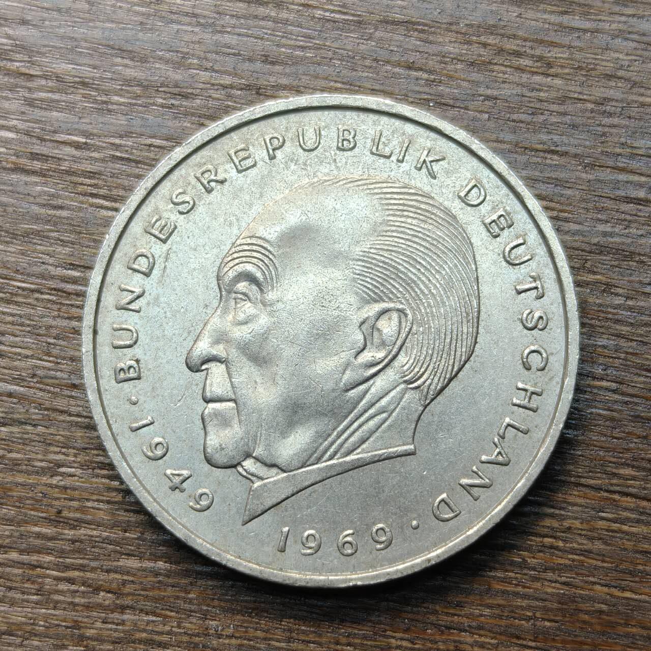 【铜匠收藏】★第133场★散币场，无佣金，30包邮。不满30元，支付5元运费。《接受代拍 代送NGC评级》 德国 1974年 2马克 阿登纳