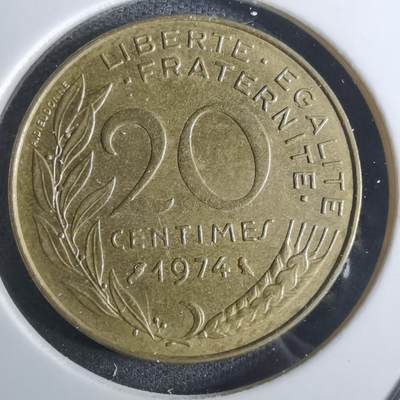 沼泽如烟--第916场 - 法国1974年20分