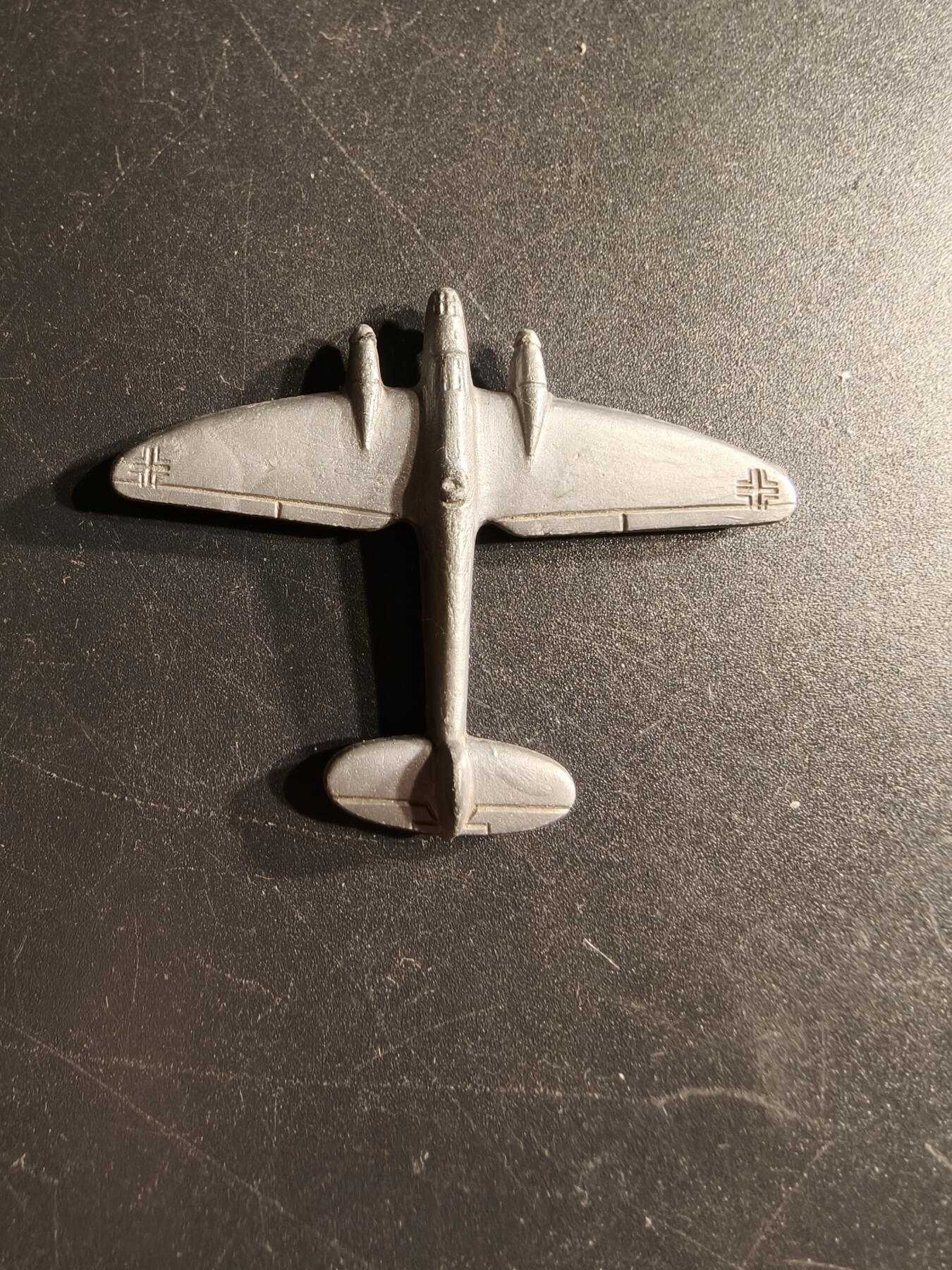 老王徽章第166期 德三空军亨克尔He 111 轰炸机证章