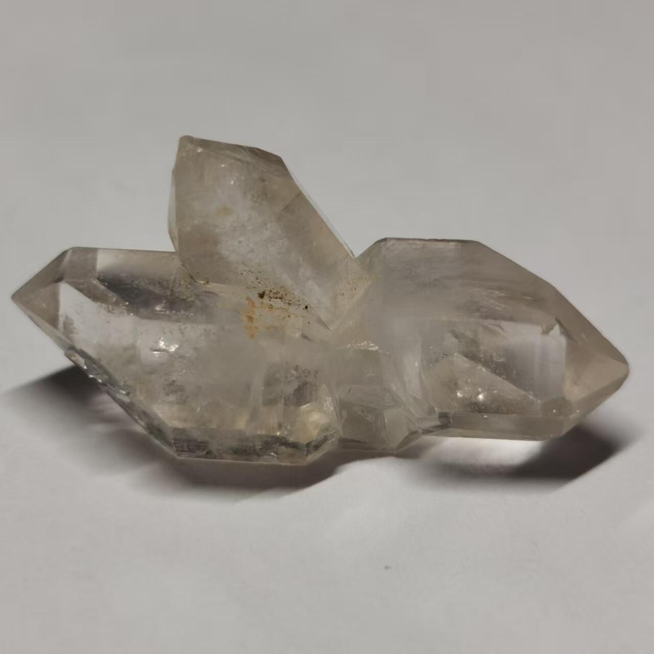 七河·世界钱币杂件水晶矿标小拍（总第29期） 藏家出品X648 水晶花朵-云贵闪灵水晶共生小晶花 本件拍品由合作藏家负责邮寄