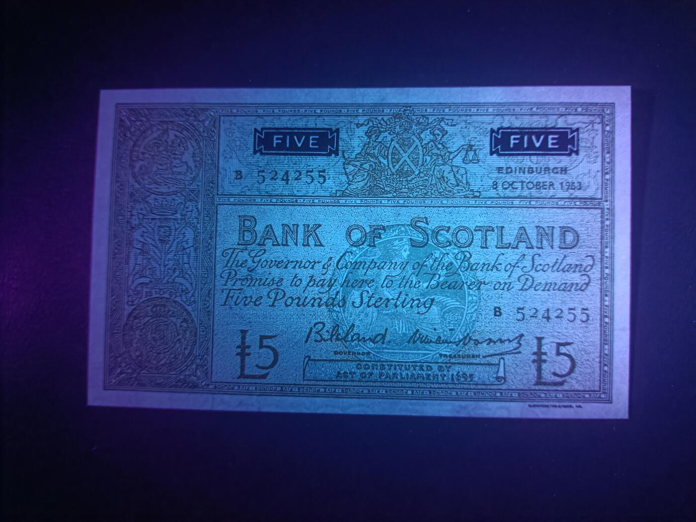 2025十一月第七期，总205期 苏格兰银行1963年5镑AUNC，后期小票幅版本