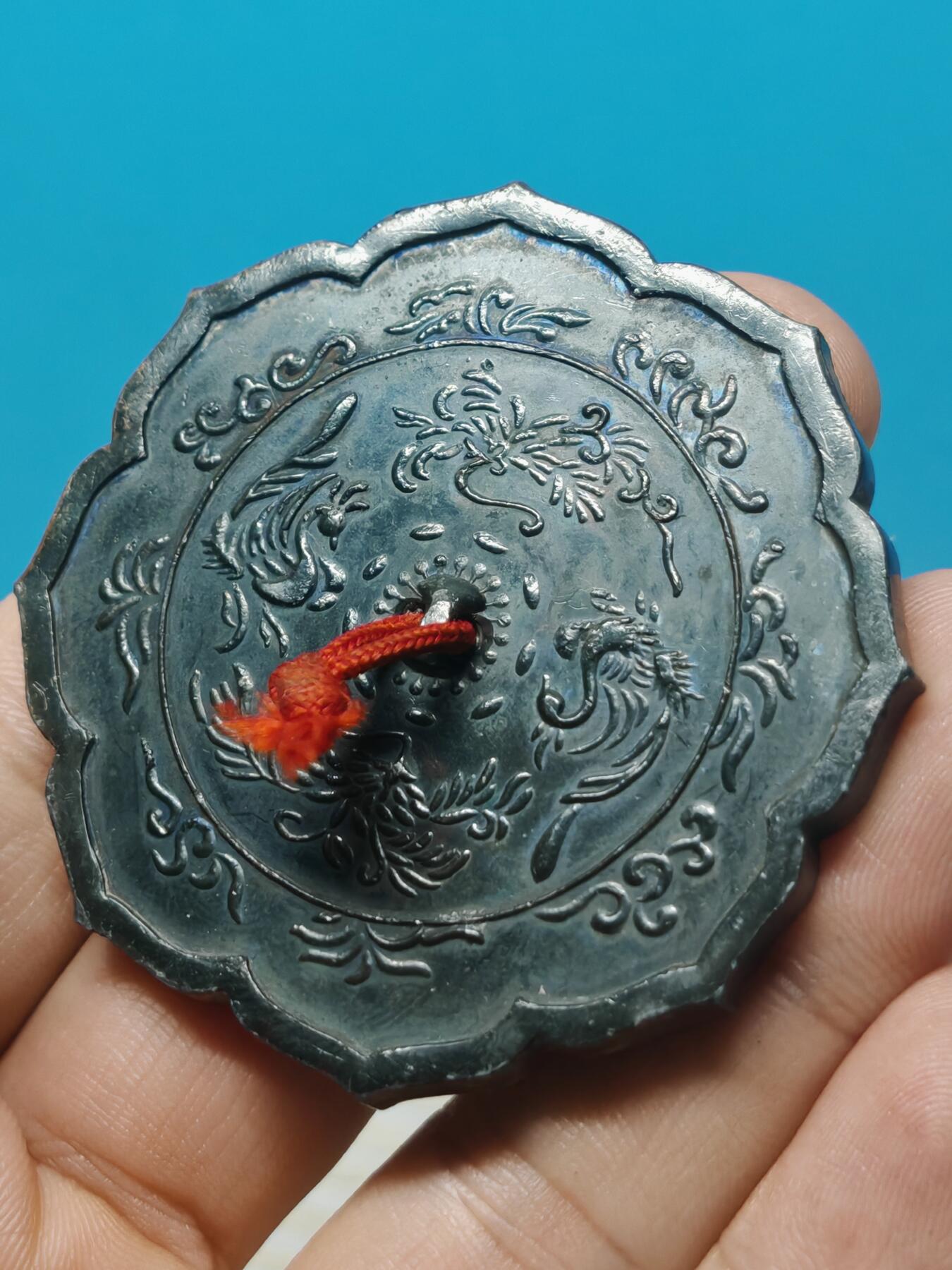 1907年6月 日本明治40年 妇女用品展览会 赏牌，背双凤花卉图，皮壳老到，少见品种值得收藏