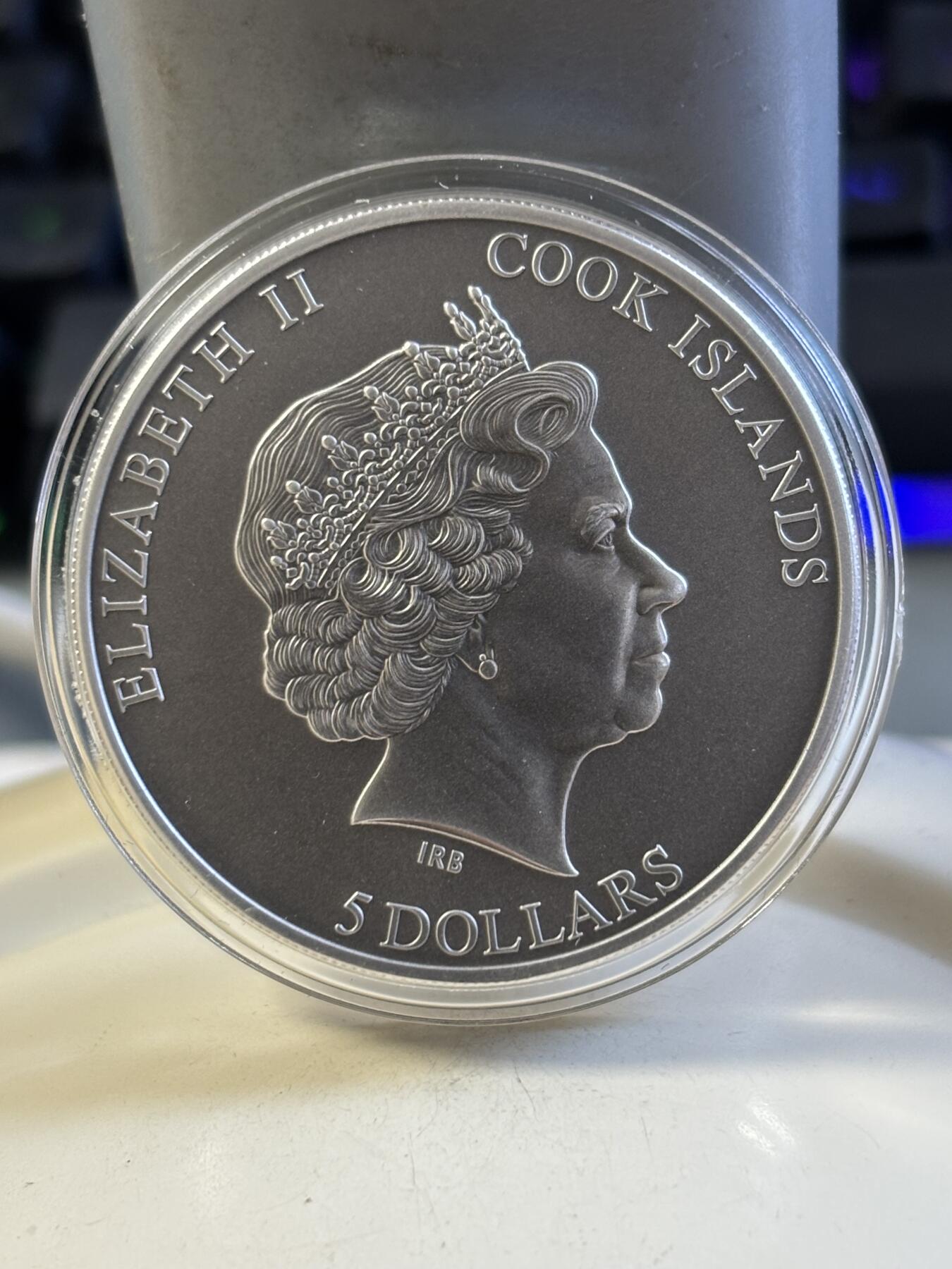 第183期拍卖 库克2015年武士的历史镶嵌真实铠甲1盎司仿古银币，999银，发行999枚