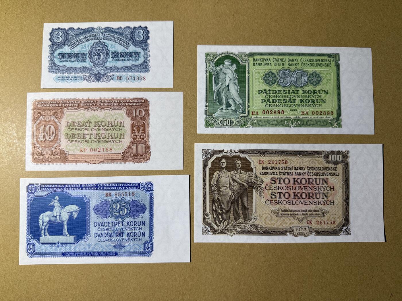 《艾美收藏》第222期-11.30周日外币畅拍 捷克斯洛伐克3-100克朗5张 UNC 1953年老版本 全部无4尾8