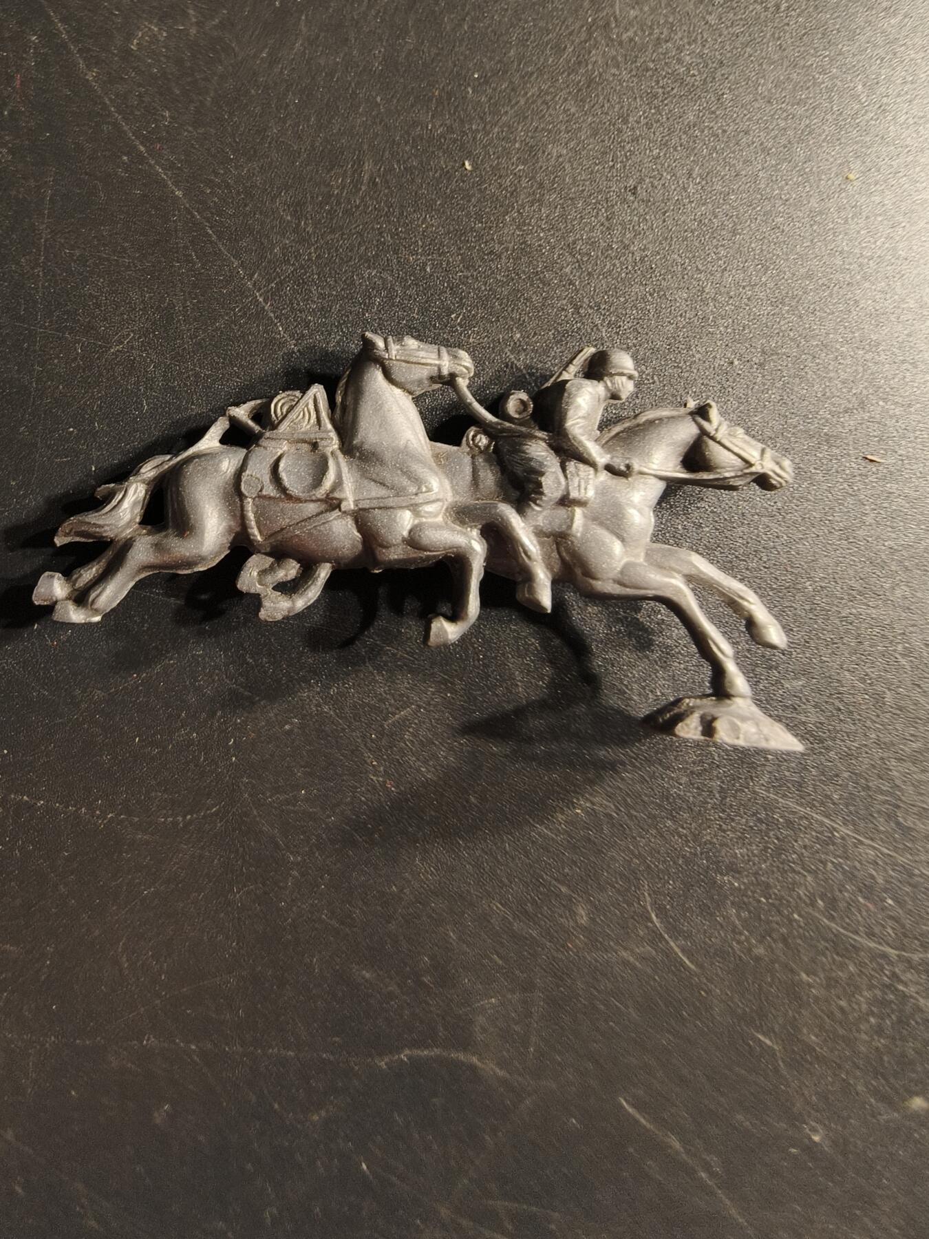 老王徽章第166期 德三骑兵证章