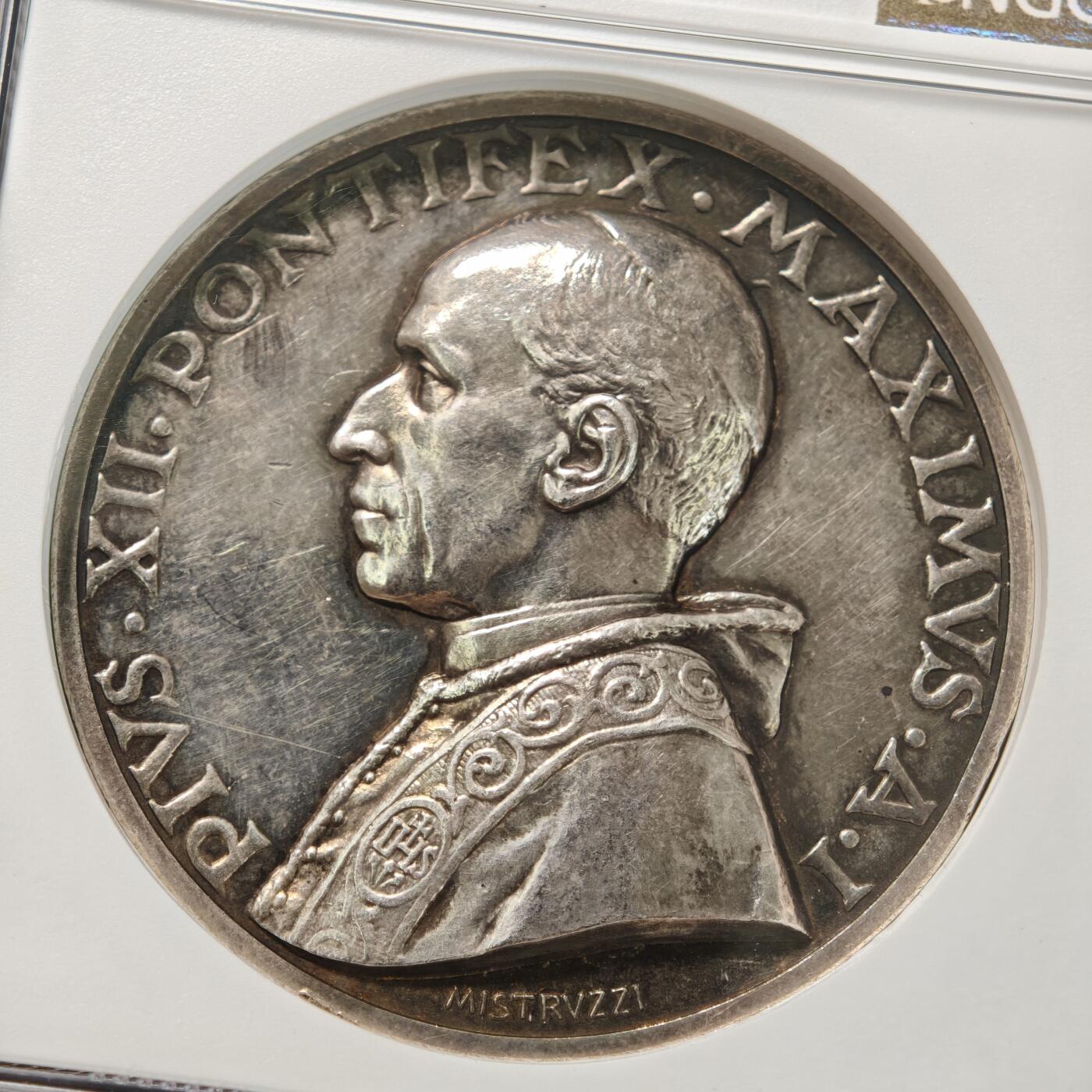 【德藏】世界币章拍卖第155期（拍品征集中~欢迎藏友联系） 1939年 梵蒂冈庇护十二世当选新任教皇高浮雕纪念银章 NGC MS61 细节刻画极其细致 立体感十足