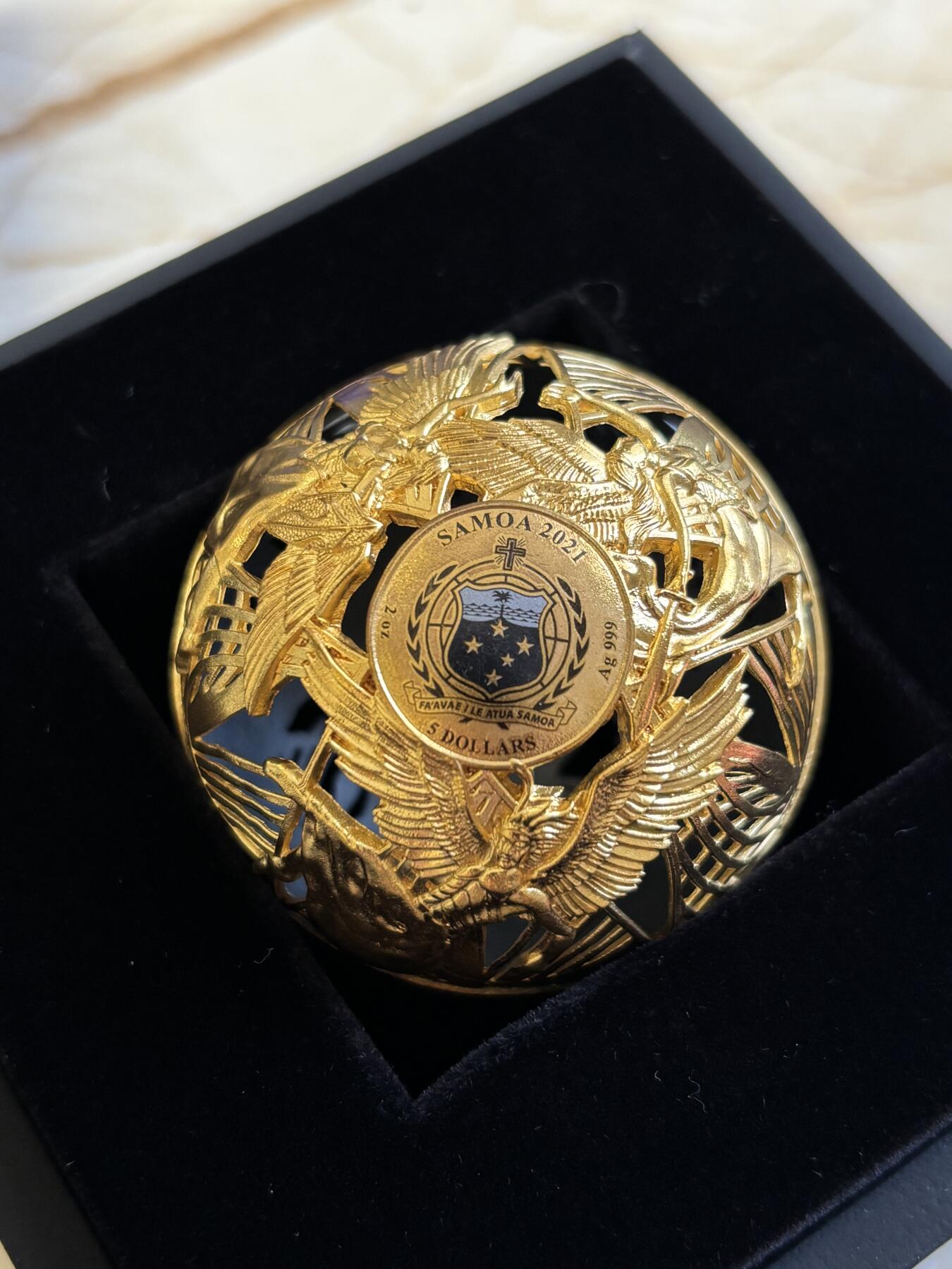 第183期拍卖 萨摩亚2021年地狱与天堂2盎司镂空镀金纪念银币，999银镀金，2盎司，发行1499枚