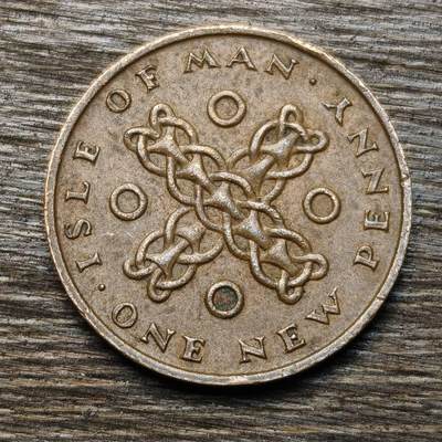 【铜匠收藏】★第133场★散币场，无佣金，30包邮。不满30元，支付5元运费。《接受代拍 代送NGC评级》 - 1975年 马恩岛 1便士