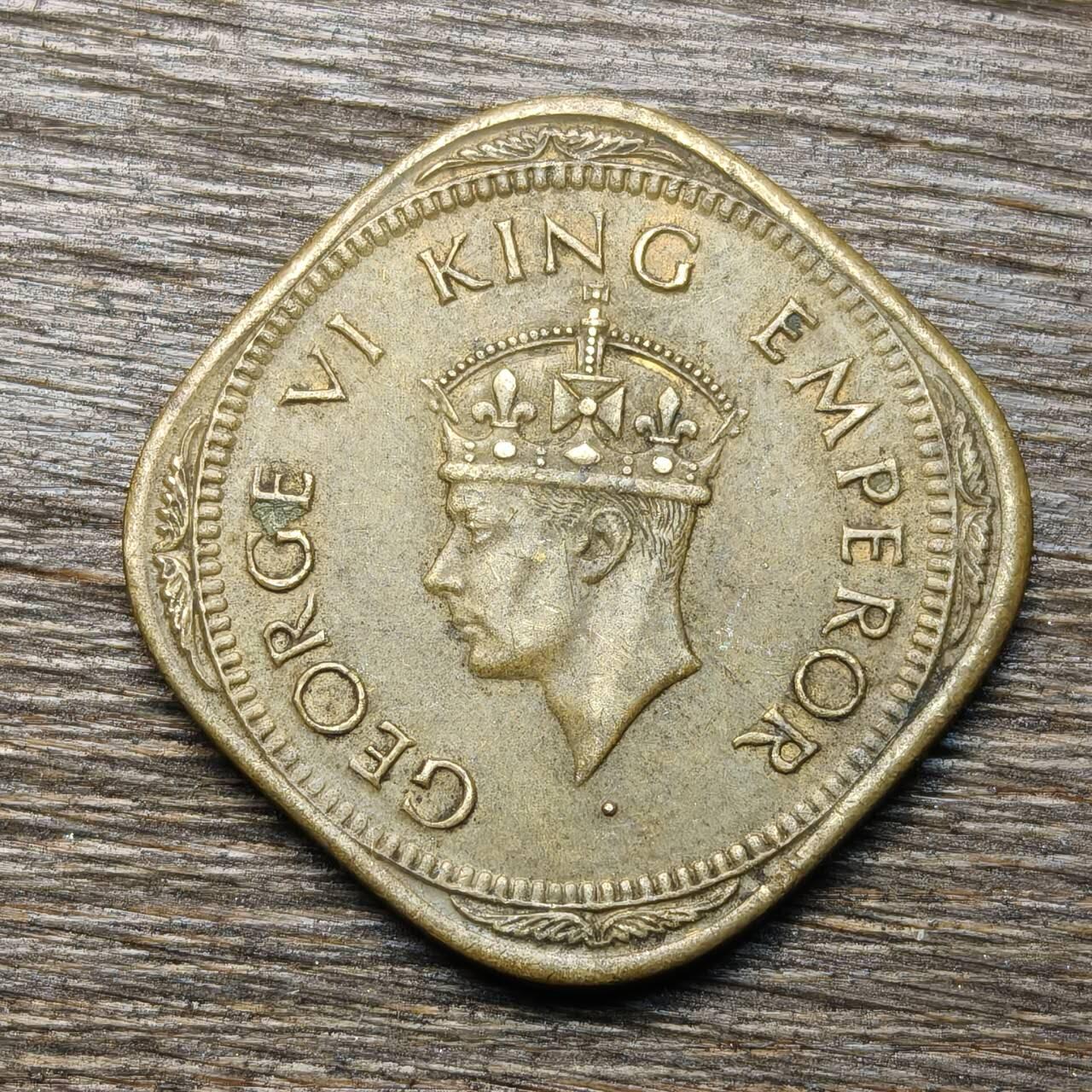 【铜匠收藏】★第133场★散币场，无佣金，30包邮。不满30元，支付5元运费。《接受代拍 代送NGC评级》 印度 1944年 2安娜