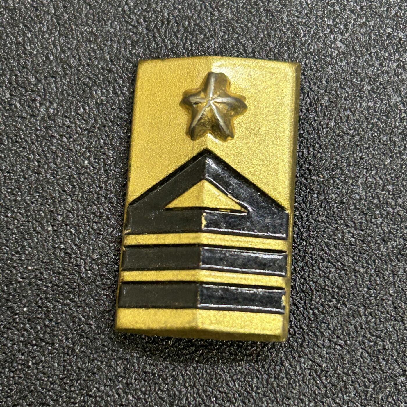 西秦中古拍卖第六十七期 不忘历史 日本陆上自卫队曹长军衔