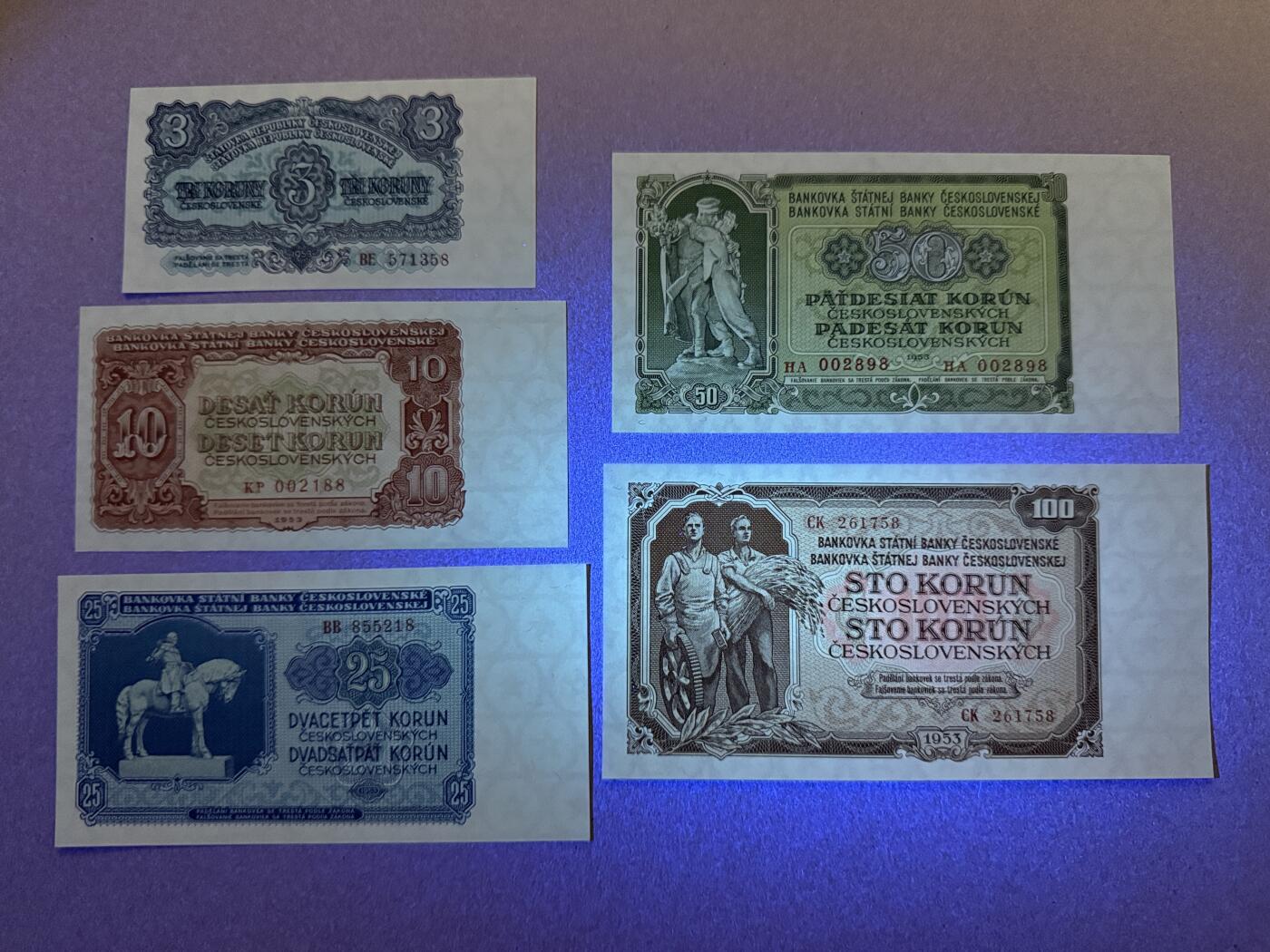 《艾美收藏》第222期-11.30周日外币畅拍 捷克斯洛伐克3-100克朗5张 UNC 1953年老版本 全部无4尾8