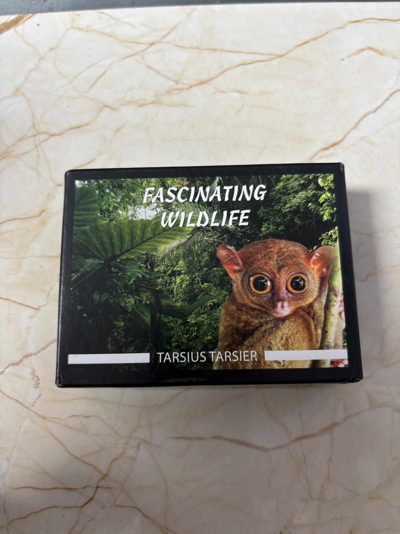 第183期拍卖 斐济2013年野生动物系列眼镜猴镶嵌银币，999银，发行999枚