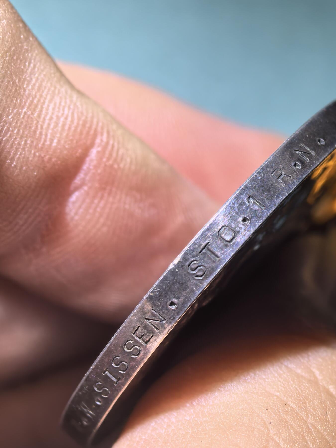 盛世勋华——号角文化勋章邮票专场拍卖第290期 英国一战战争奖章 银制 重1盎司925银 原绶带带边铭