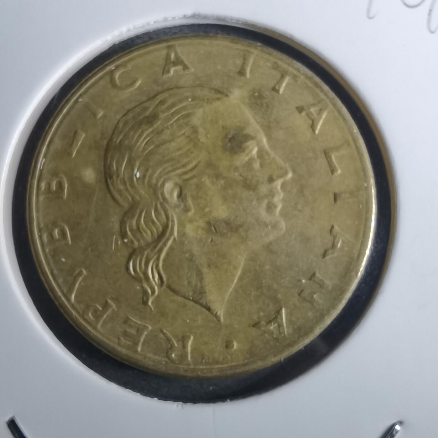 沼泽如烟--第916场 意大利1978年200里拉