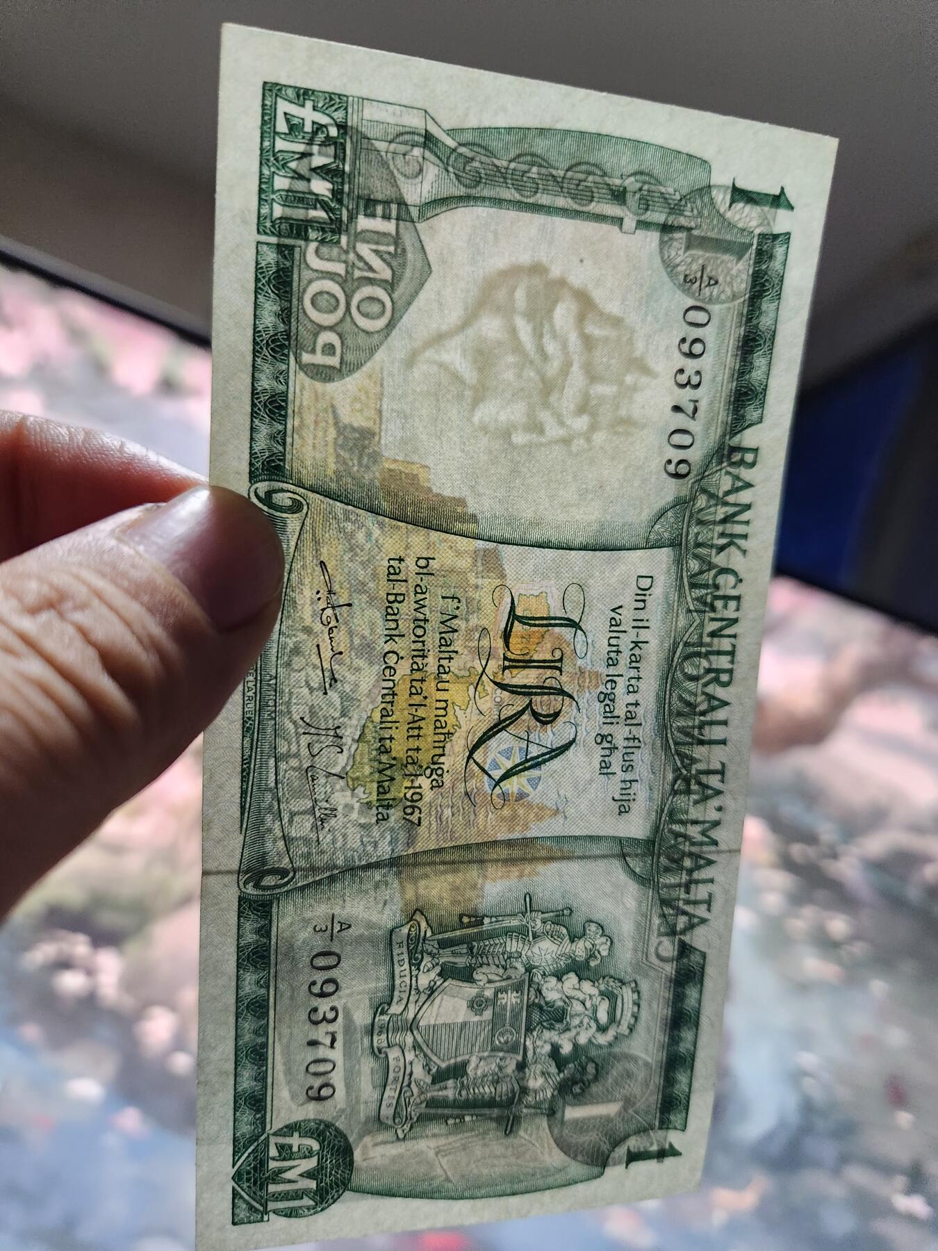 11月30号晚上8点 外国纸币自动截拍第66场 近新