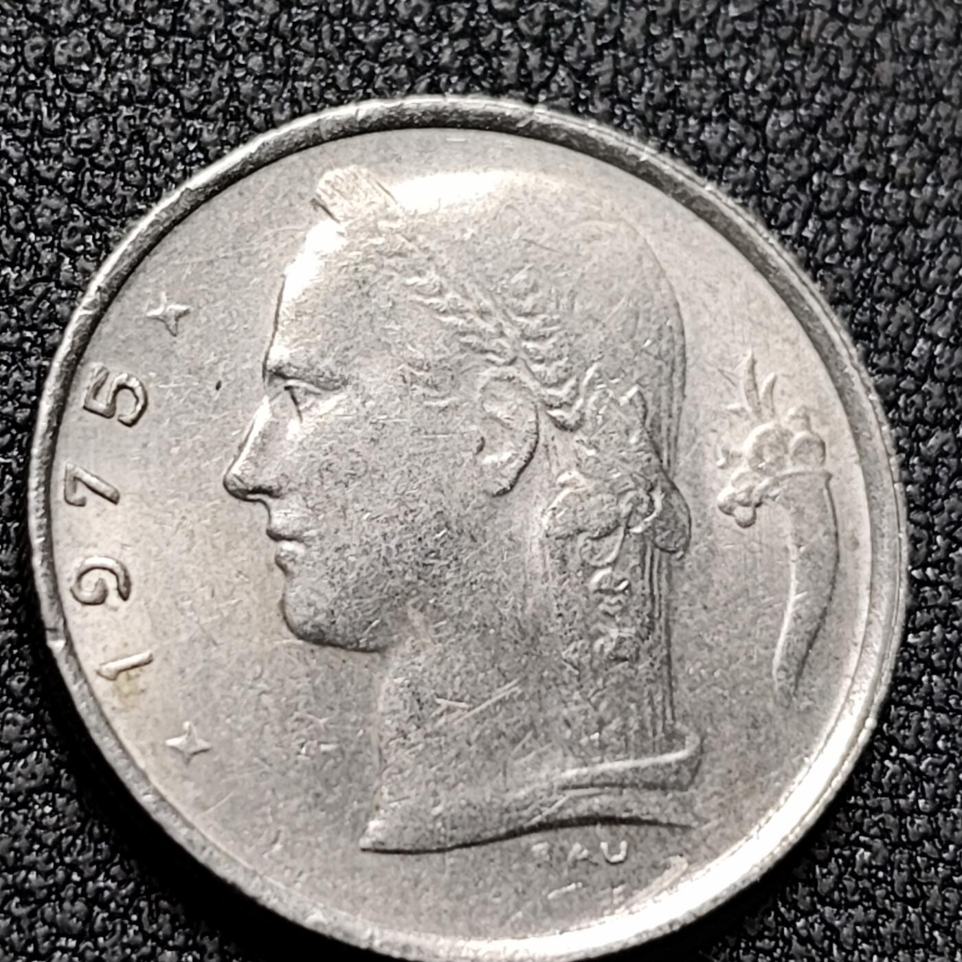 泉币菌-第141场-精品福利场（之前场次29日、30日发货，敬请谅解） 。