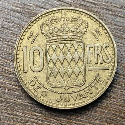 【铜匠收藏】★第133场★散币场，无佣金，30包邮。不满30元，支付5元运费。《接受代拍 代送NGC评级》 - 摩纳哥 1951年 10法郎 铜币