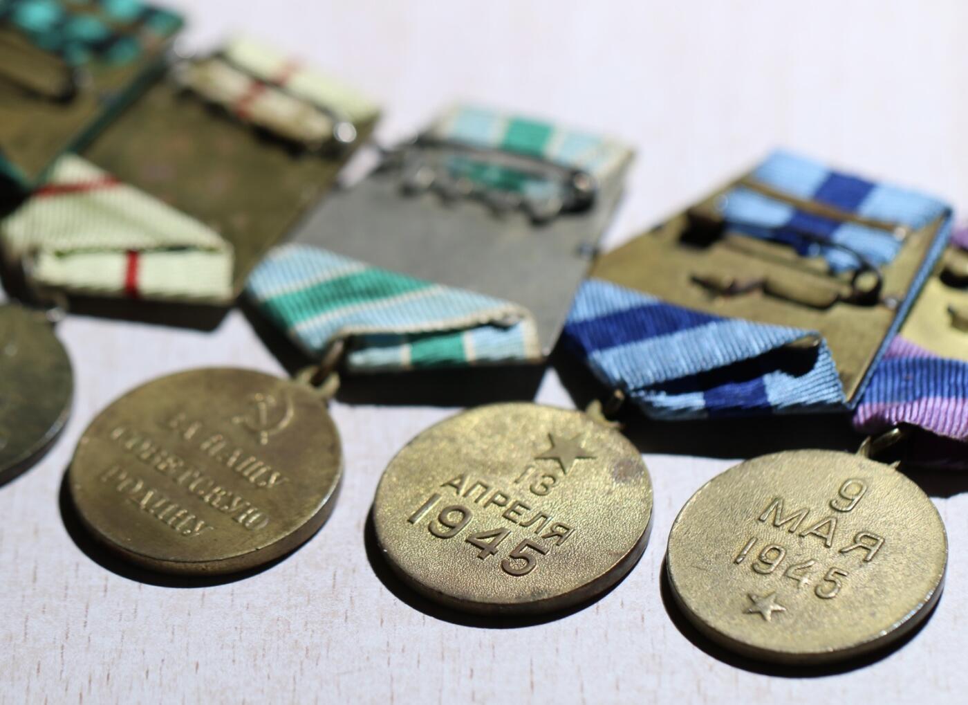 大猫徽章拍卖 第283期 苏联战役章一组