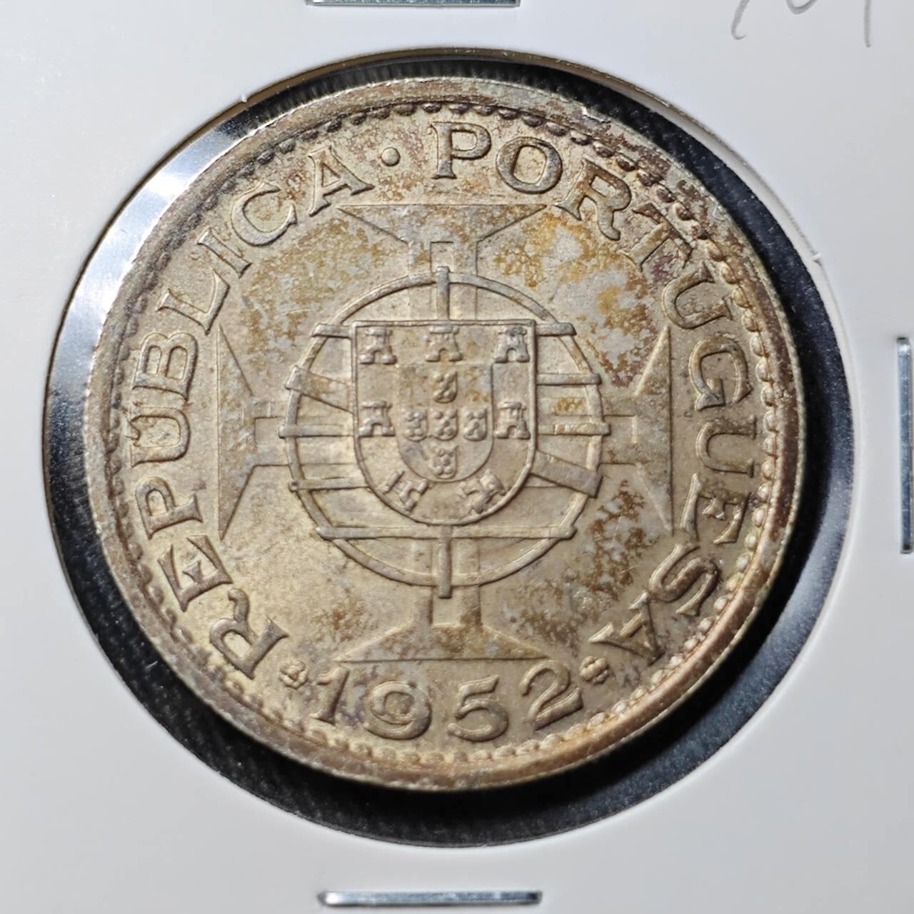 KK钱币收藏小铺 （套币 好品/批量散币 银币）专场  2月预留时间 周末发货  1952澳门5元银币