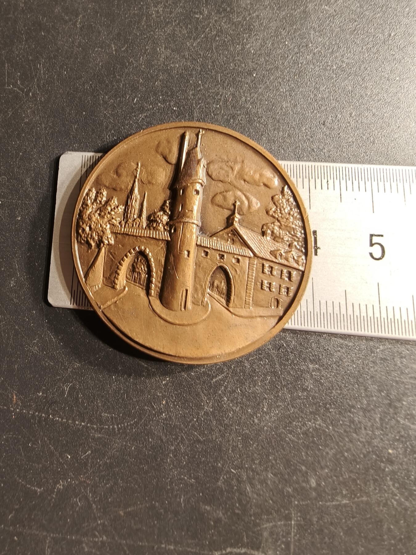 老王徽章第166期