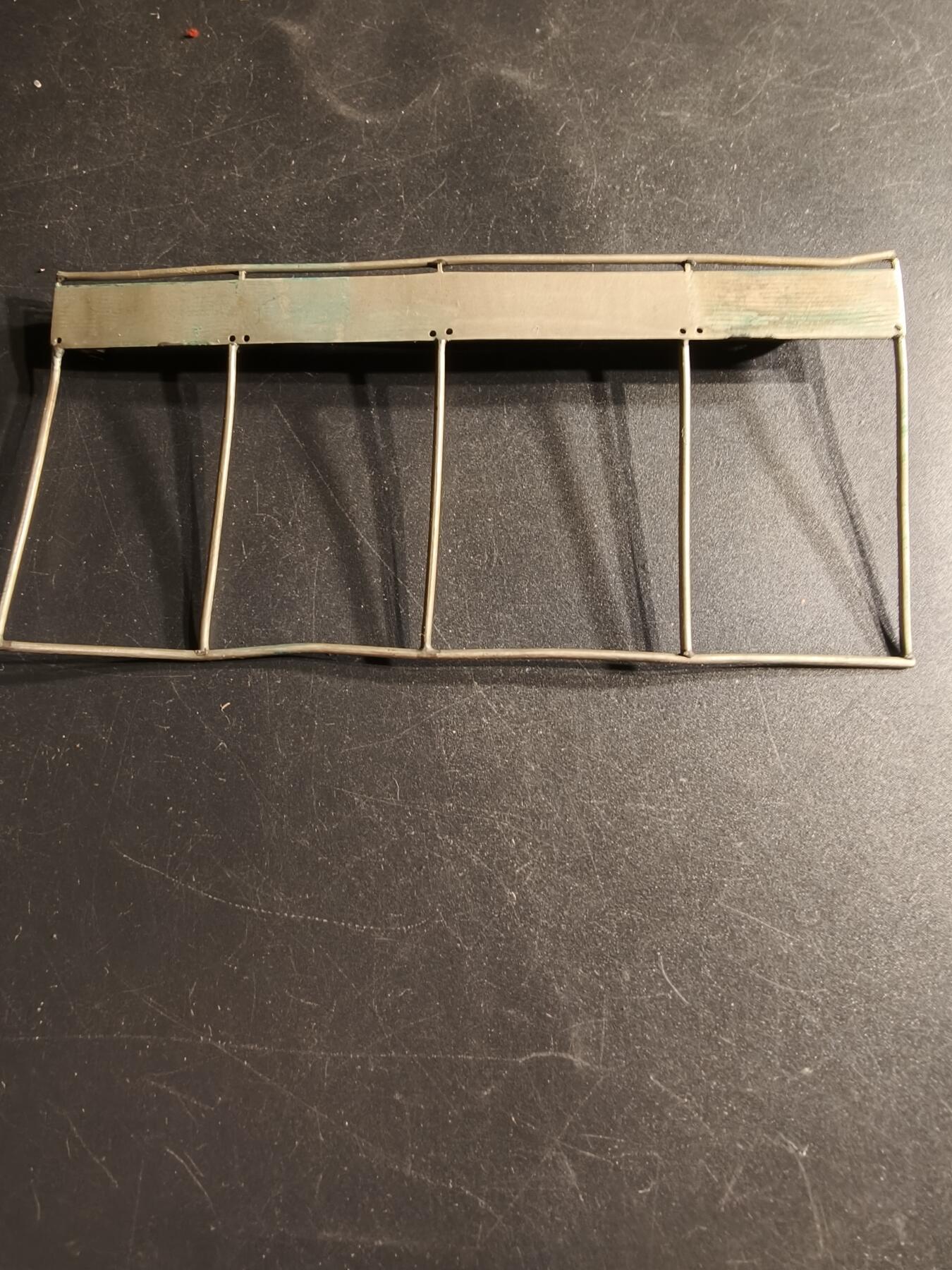 老王徽章第166期 英国联排支架    4R.   名厂Spink作品，带厂标