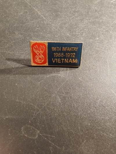老王徽章第166期 - 美国越战第196步兵团徽章
