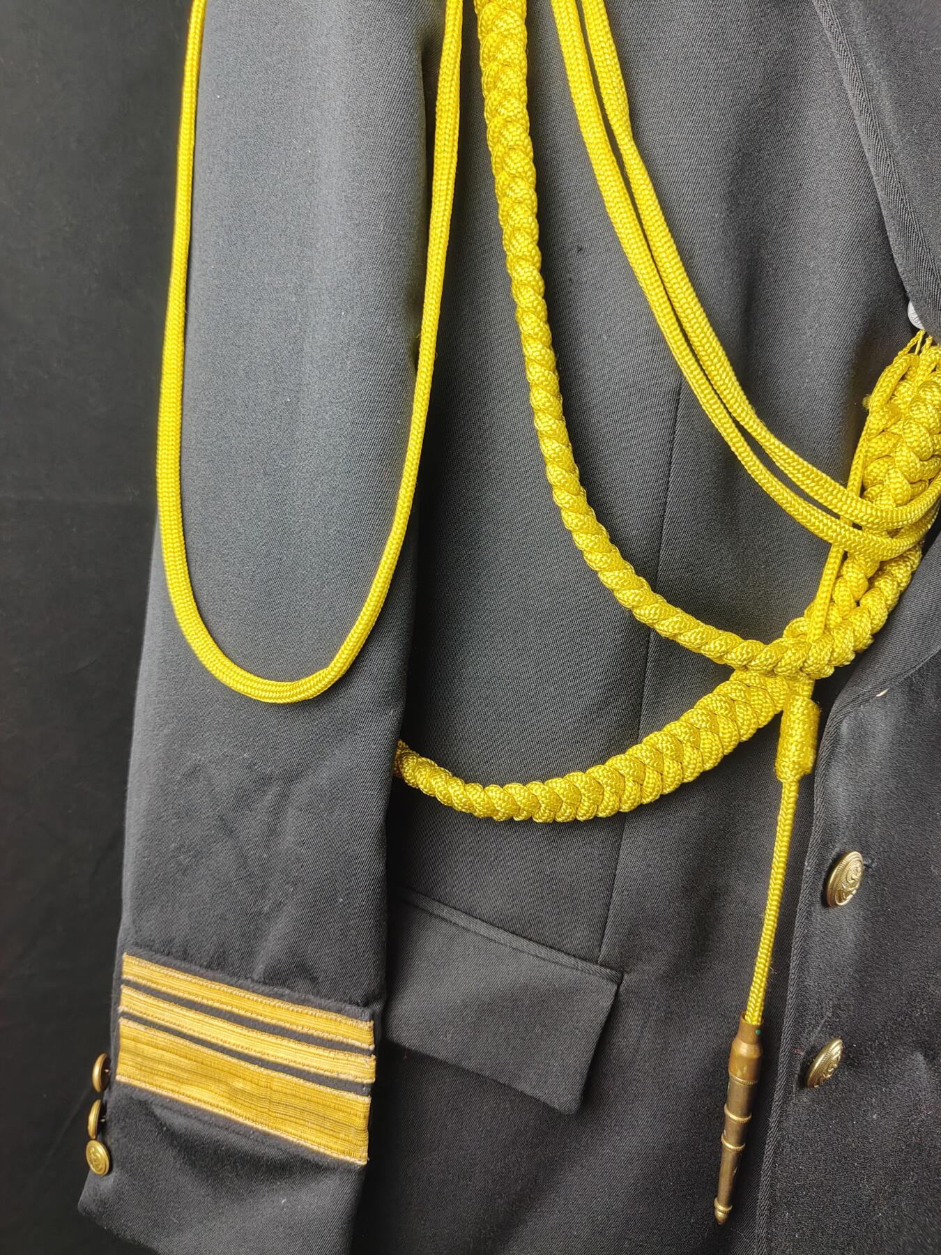 0元起拍勋章 第314期 咸鱼国勋章拍卖专场 11月30日（周日）下午6：00开始 保加利亚海军将官礼服上衣 胸围112 肩宽50 衣长83 袖长64