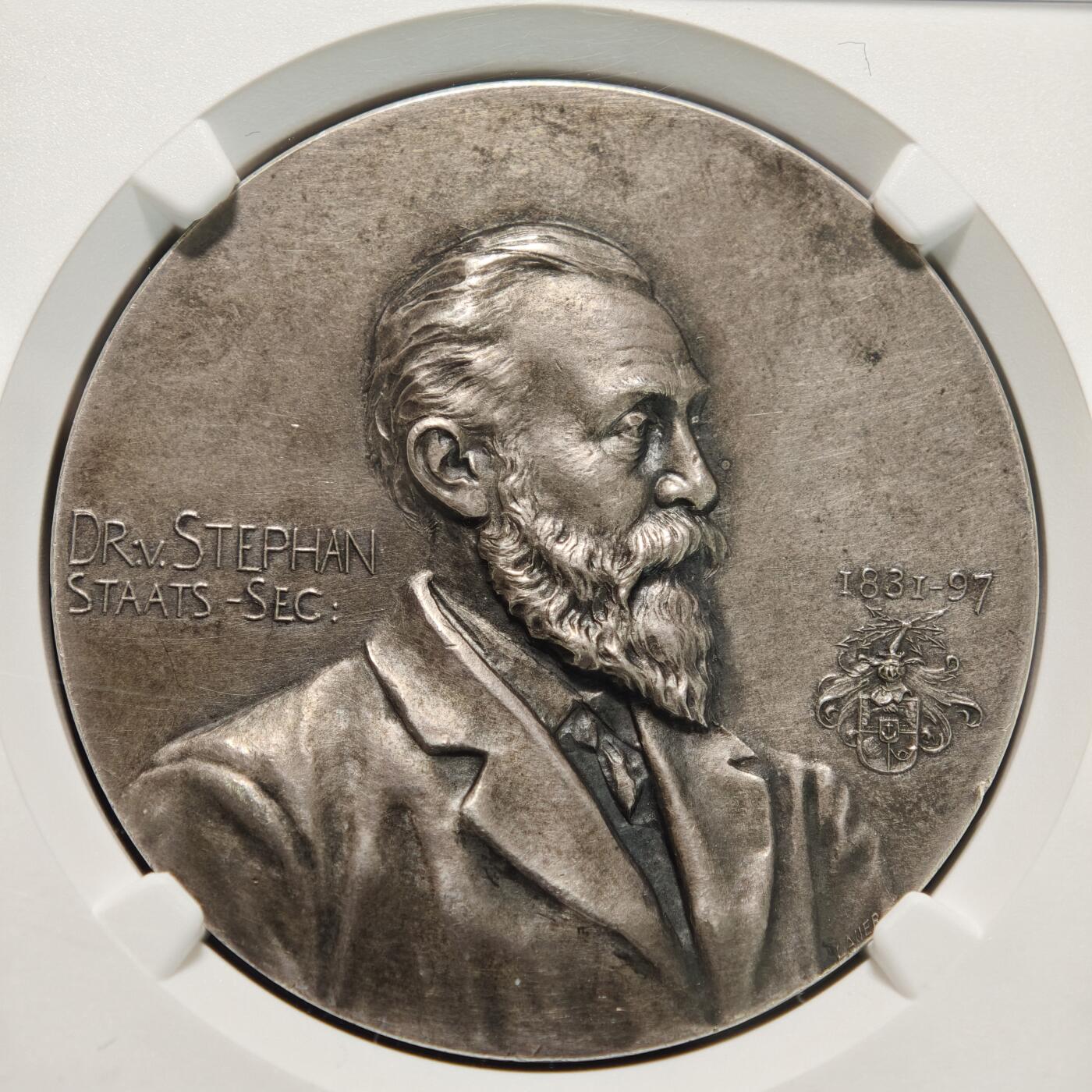 【德藏】世界币章拍卖第155期（拍品征集中~欢迎藏友联系） 1897年 德国德意志帝国首任邮政总局局长 万国邮政联盟（UPU）创始人海因利希·冯·斯蒂芬高浮雕纪念银章 NGC MS61 原味包浆 磨砂质感