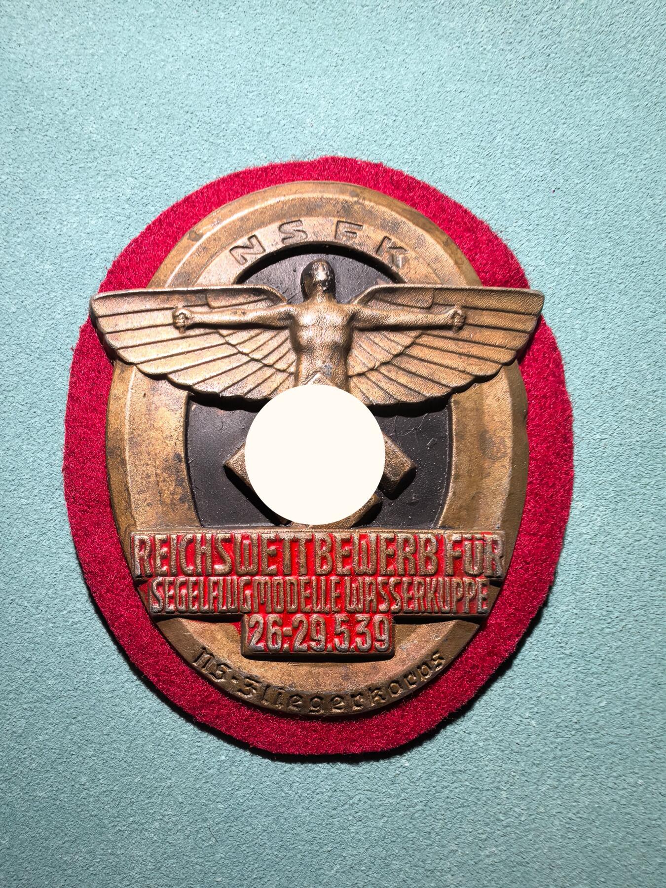 盛世勋华——号角文化勋章邮票专场拍卖第290期 德国（1939）NS飞行团（NSFK）1939年全国滑翔飞行竞赛纪念章 大尺寸 极为少见