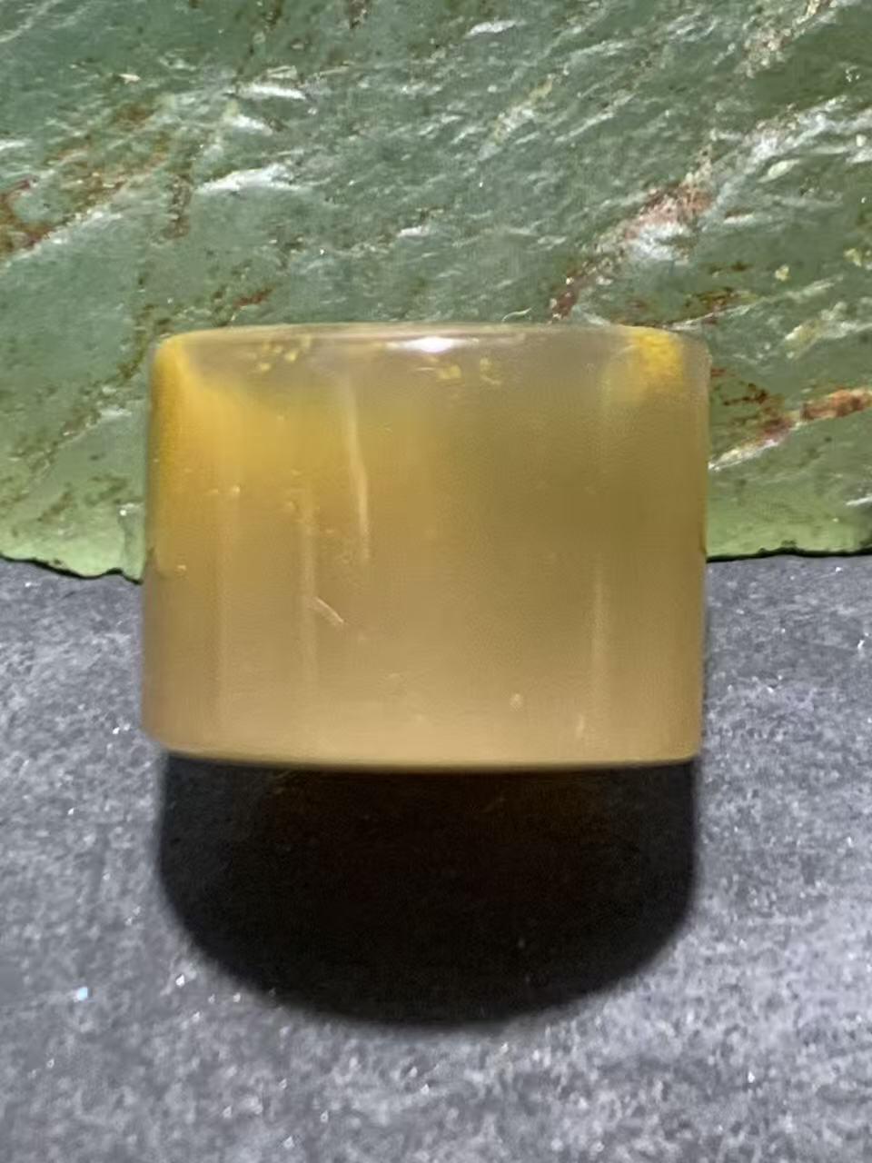 蒙料冻料飘金沙鸡油黄战国红玛瑙通货墩子一个