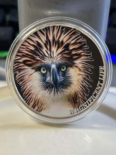 第183期拍卖 - 库克2019年壮丽生命曲系列5菲律宾鹰高浮雕彩色纪念银币，1盎司，发行999枚，999银