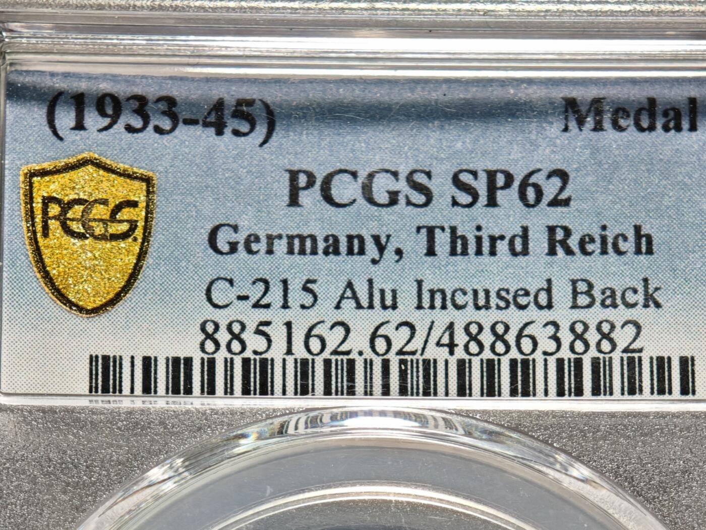 【德藏】世界币章拍卖第155期（拍品征集中~欢迎藏友联系） 1933-45年 德国民族社会主义工人党党首像胸章铝章 PCGS SP62 亚军分 仅2枚更高 加厚盒封装（原图请查询PCGS评级官网）