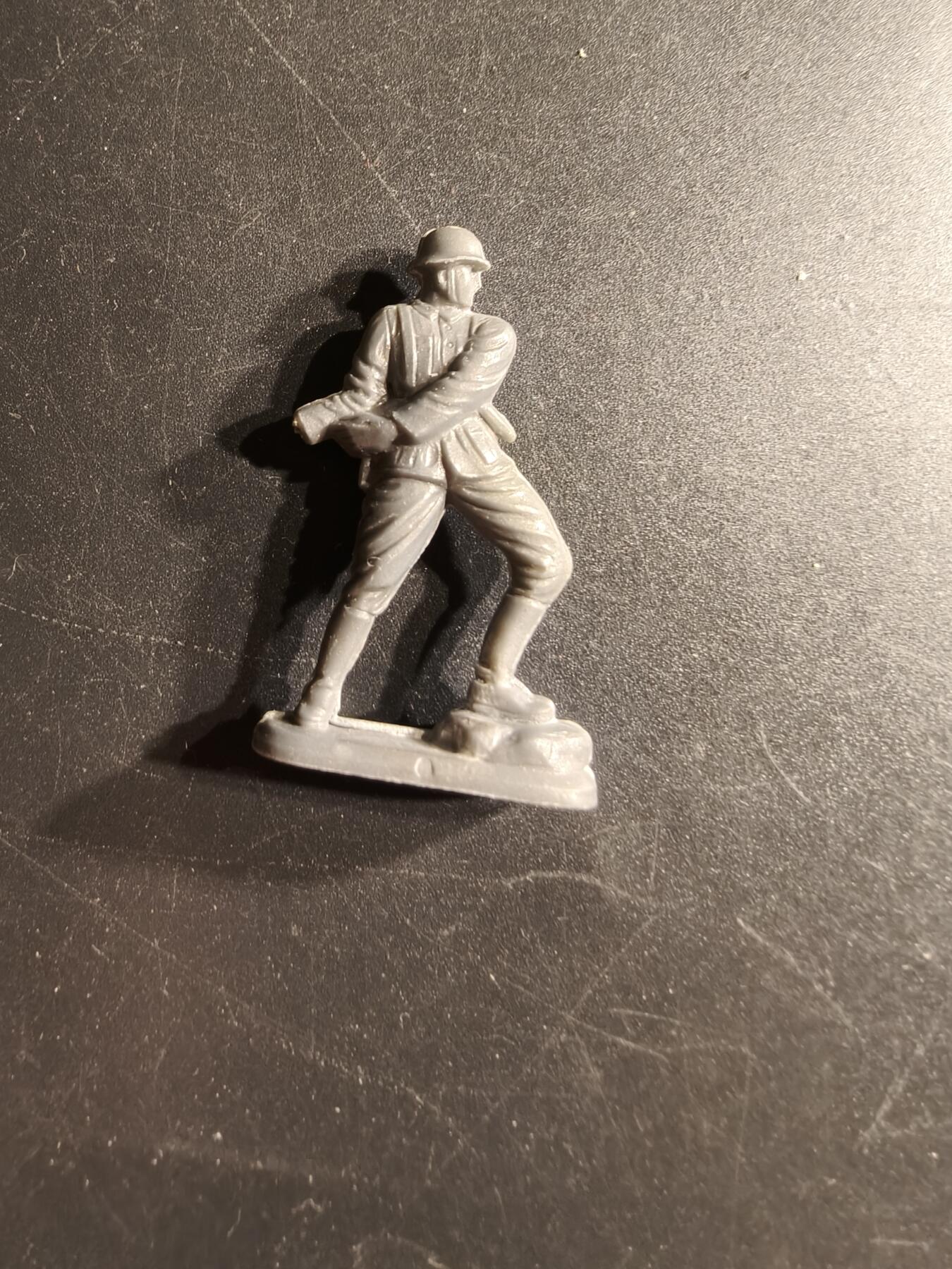 老王徽章第166期 德三士兵证章