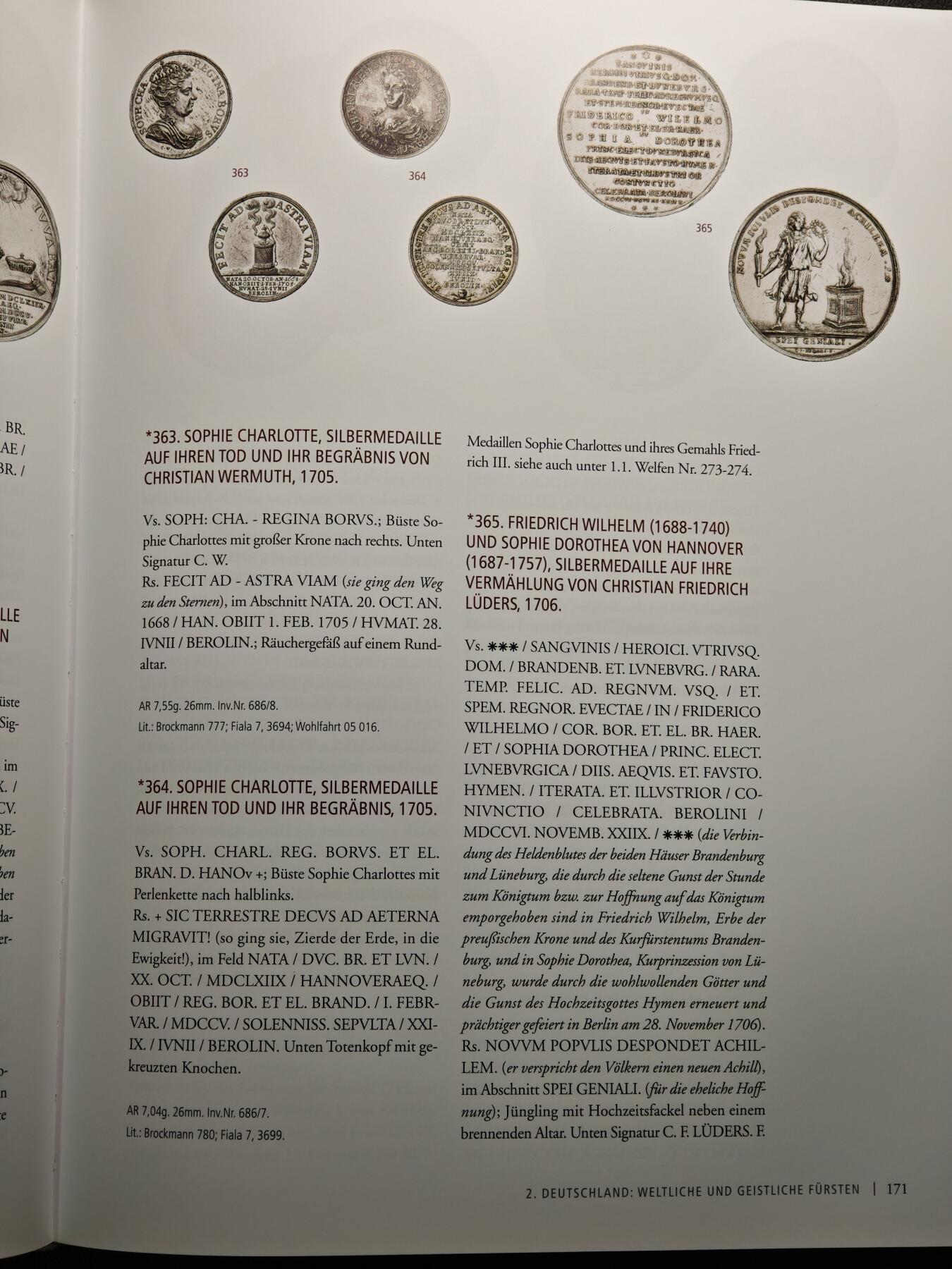 【德藏】世界币章拍卖第155期（拍品征集中~欢迎藏友联系） 全新 德国赫尔佐格–安东–乌里希博物馆15-19世纪章牌专著 全书约504页 全彩铜版纸印刷 硬壳精装