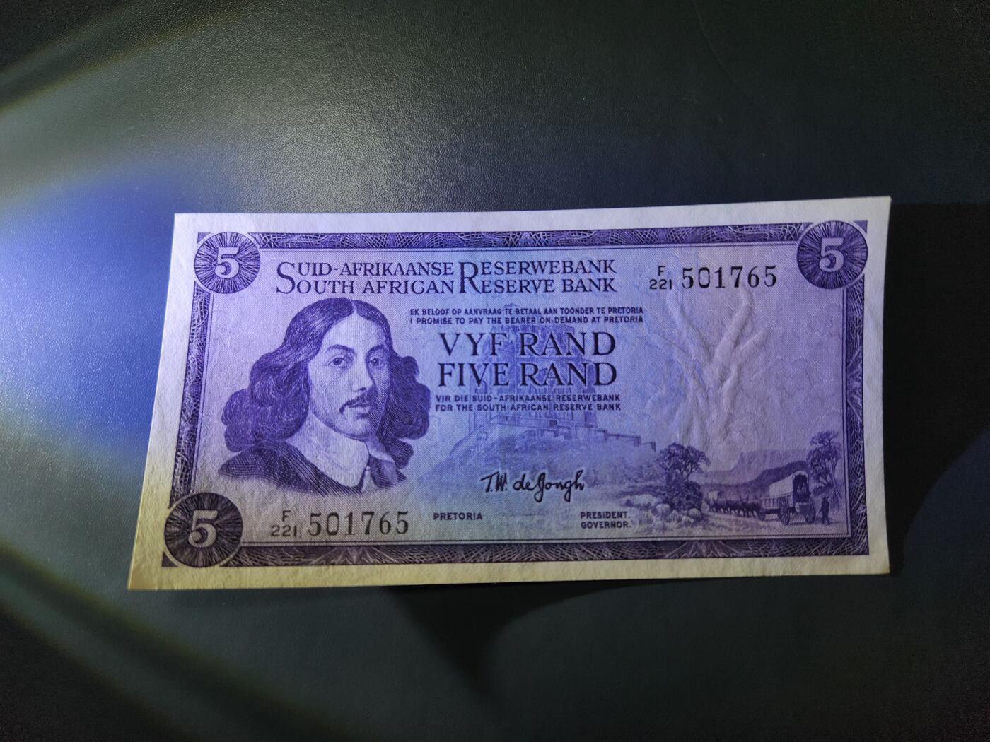 11月30号晚上8点 外国纸币自动截拍第66场