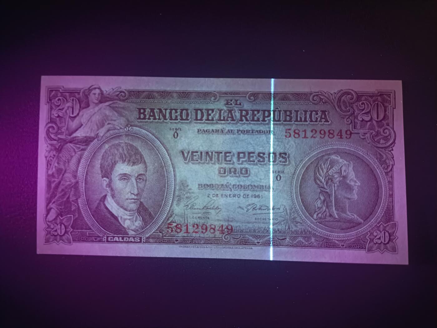2025十一月第七期，总205期 哥伦比亚1961年20比索AUNC，加尔达斯和央行大楼，早期品种