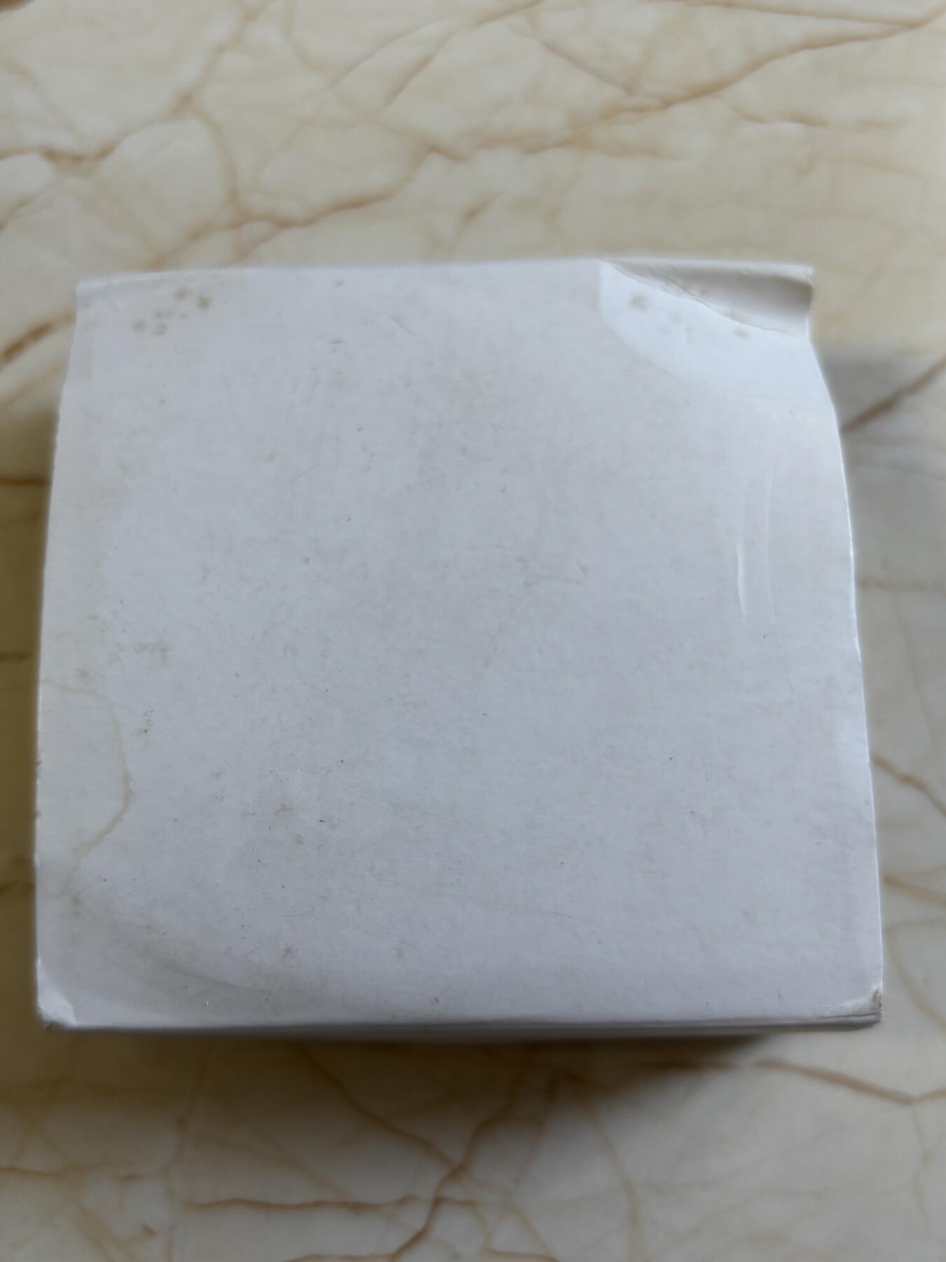 第183期拍卖 蒙古2015年大自然系列3翱翔猎隼镂空镀金纪念银币，1/2盎司，925银，发行2500枚，有氧化