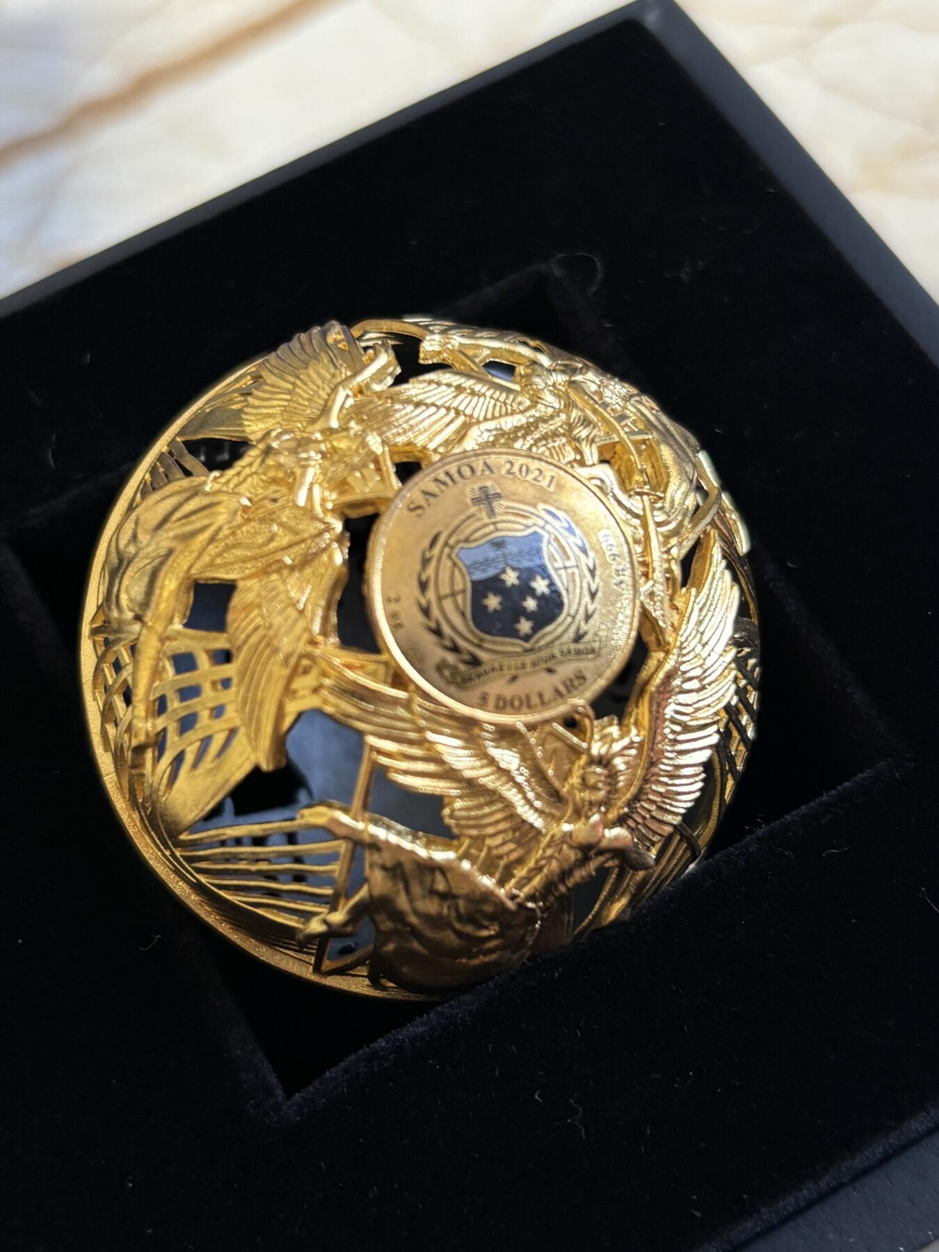 第183期拍卖 萨摩亚2021年地狱与天堂2盎司镂空镀金纪念银币，999银镀金，2盎司，发行1499枚