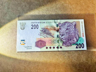 【Blue Auction】世界纸币精拍第756期——18级TOP拍卖/信誉/品质/专业/高效💫 - 南非 200兰特 豹子 UNC-