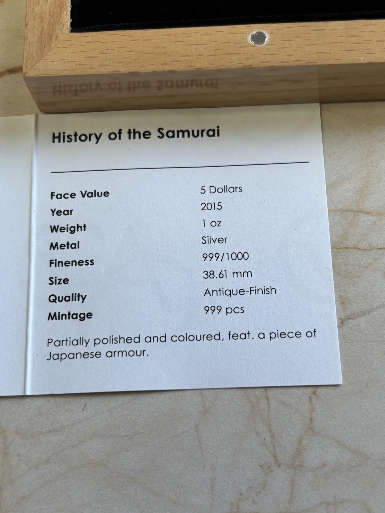 第183期拍卖 库克2015年武士的历史镶嵌真实铠甲1盎司仿古银币，999银，发行999枚