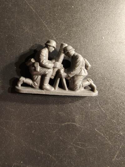 老王徽章第166期 - 德三迫击炮小组证章