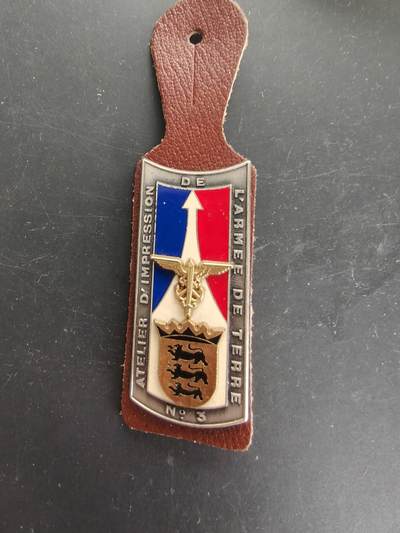 老王徽章第166期 - 法国陆军第3印刷厂证章