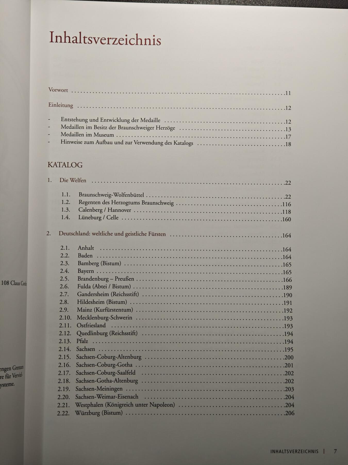 【德藏】世界币章拍卖第155期（拍品征集中~欢迎藏友联系） 全新 德国赫尔佐格–安东–乌里希博物馆15-19世纪章牌专著 全书约504页 全彩铜版纸印刷 硬壳精装