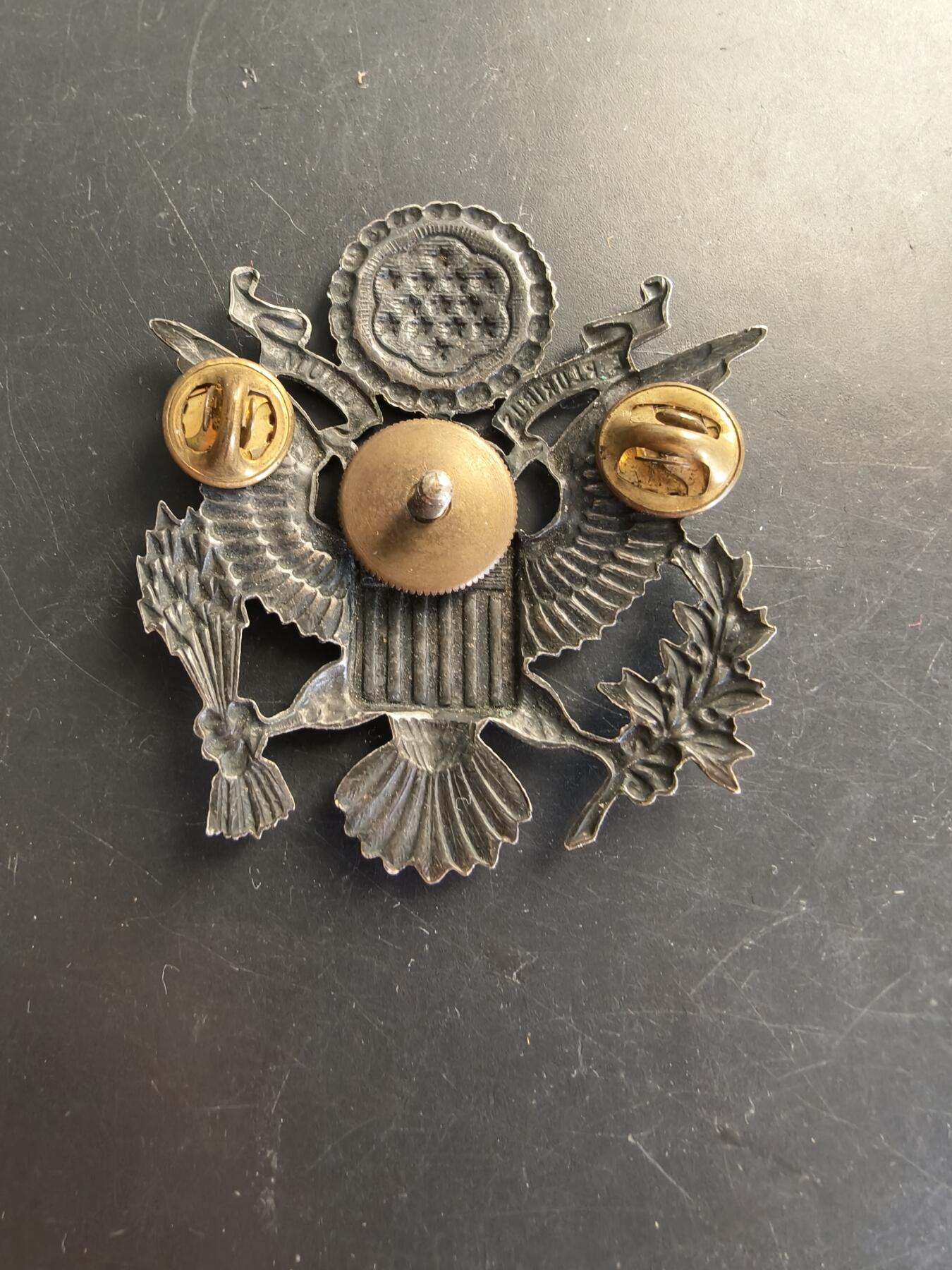 老王徽章第166期 美国空军大檐帽帽徽