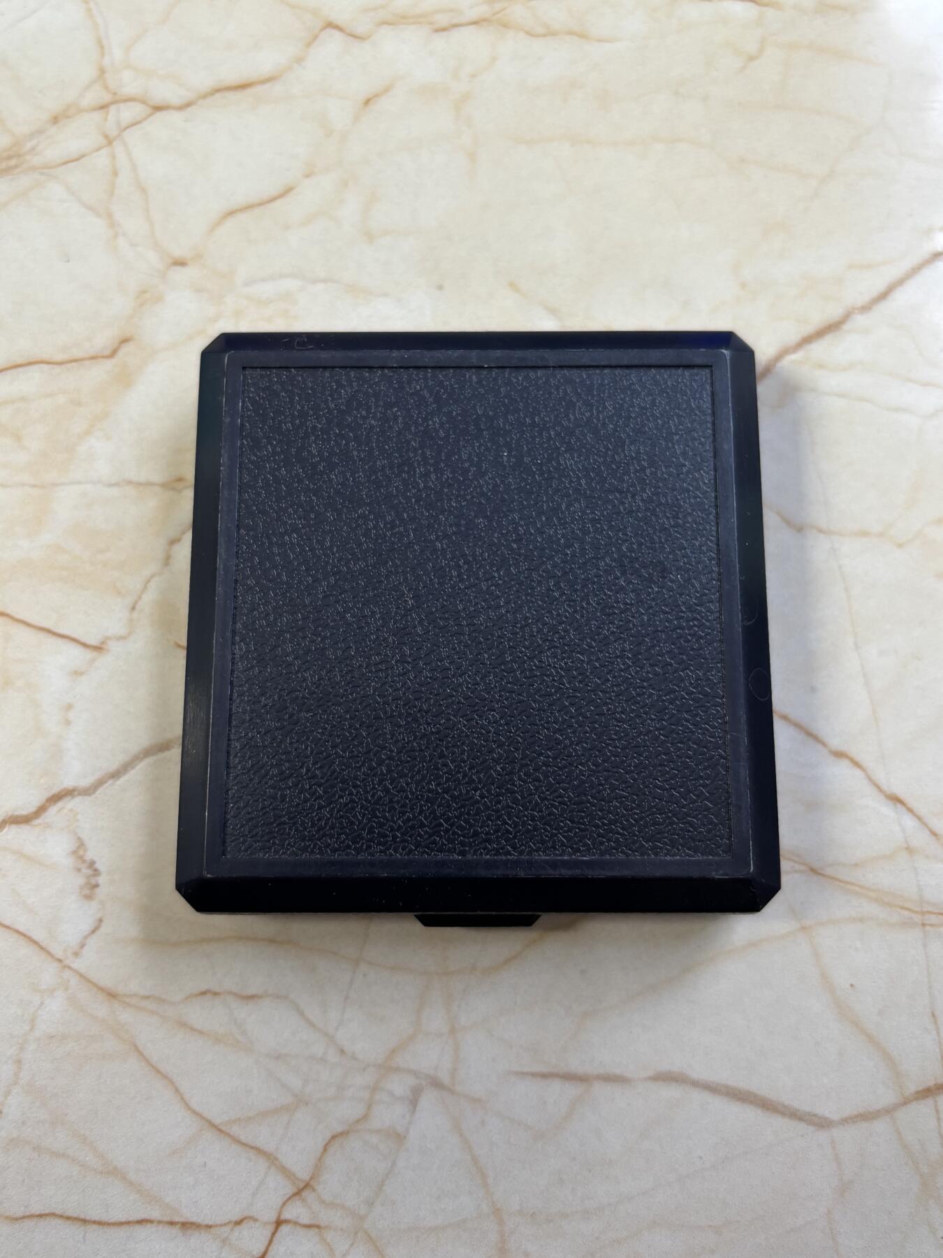 第183期拍卖 蒙古2007年十二星座系列双鱼座半盎司仿古镀金银币，999银镀金，发行7000枚，有氧化