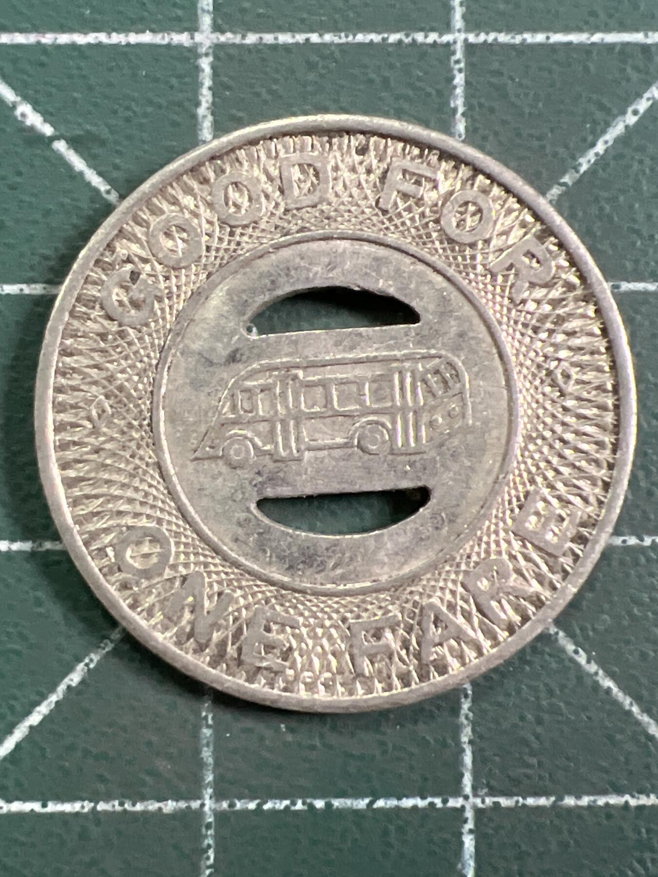 第1060 硬币专场 （无押金，捡漏，全场50包邮，偏远地区除外，接收代拍业务，本店十天发一次货） 公交代用币