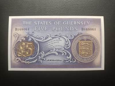 2025十一月第七期，总205期 - 根西岛1969版5镑UNC，经典的赫姆港彩背城景图