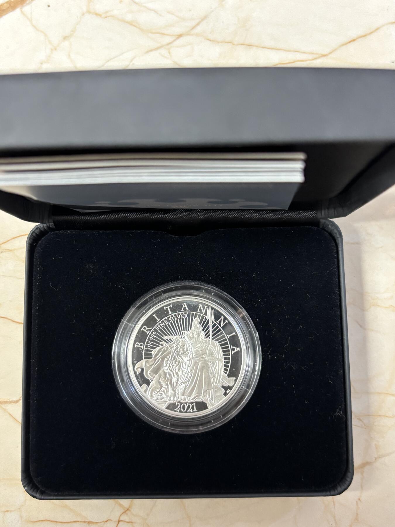 第183期拍卖 英国2021年不列颠女神狮子1盎司纪念银币，999银，发行2900枚