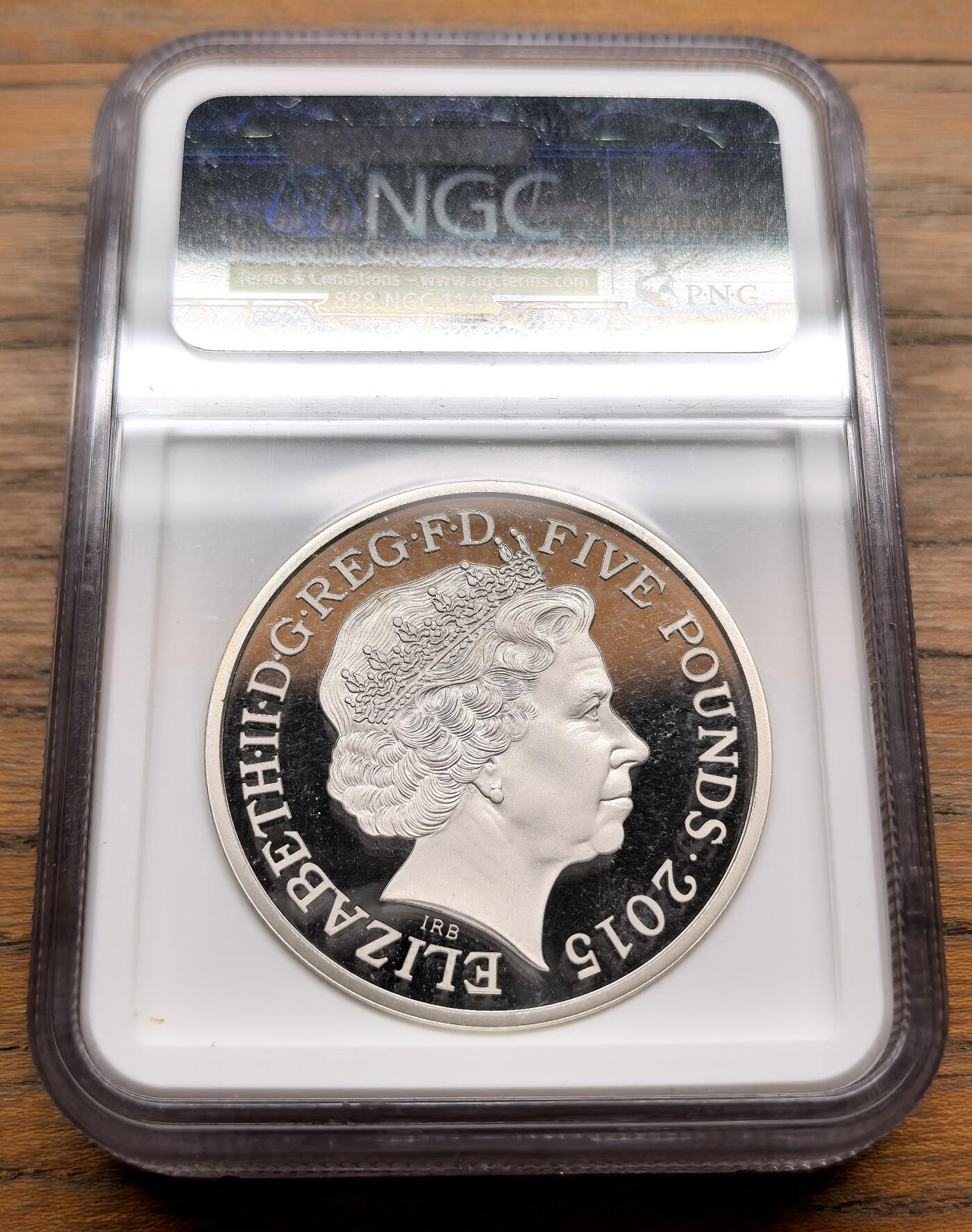 纫秋兰以为佩·凡希社微拍感恩专场 2015英国温斯顿丘吉尔逝世50周年纪念5镑加厚银币NGC-PF70UC，首日标签。