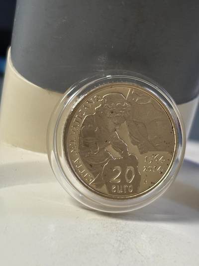 梵蒂冈2014年文艺复兴米开朗基罗逝世纪念金币，917金，6克，发行2400枚，有氧化点，金价5282